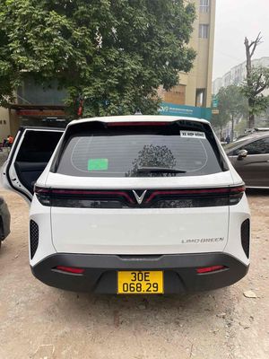 VinFast VF Limo Green 2026 Trắng 40.000 km