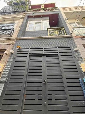 Rent · 4 bd · 40 м² · Quận Gò Vấp, ул. Đường Lê Đức Thọ