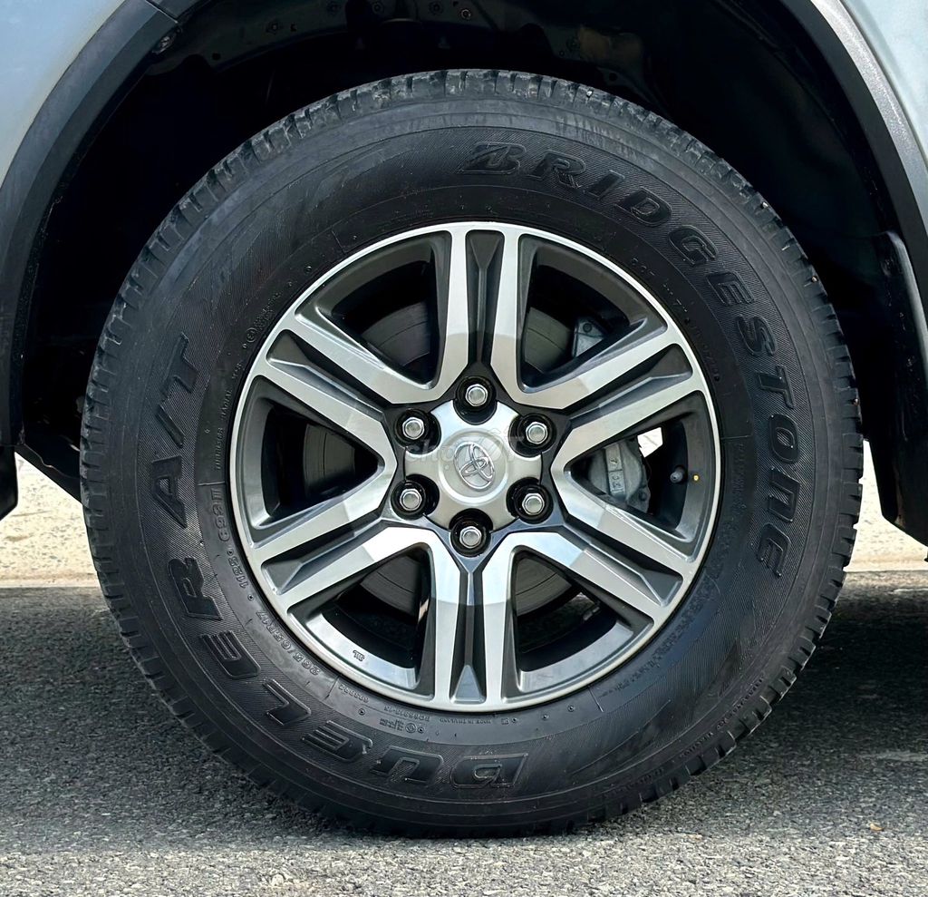 Toyota Fortuner 2018 2.7V 4x2 AT - 140,000 km.. Mua bán Ô tô tại Thành phố Thủ Đức Tp Hồ Chí Minh được đăng bởi Đức Tứ Bánh hình 10