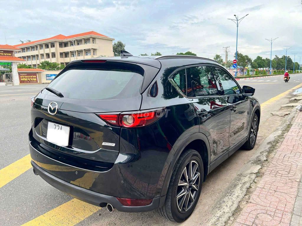 CX5 2018 2.0 AT 4WD - 80000 km. Mua bán Ô tô tại Thành phố Buôn Ma Thuột Đắk Lắk được đăng bởi Thủy Nguyễn hình 3