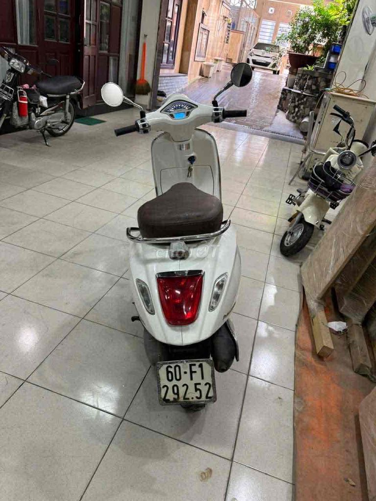 vespa 2014. Mua bán Xe máy tại Thành phố Biên Hòa Đồng Nai được đăng bởi trần quang khải hình 3