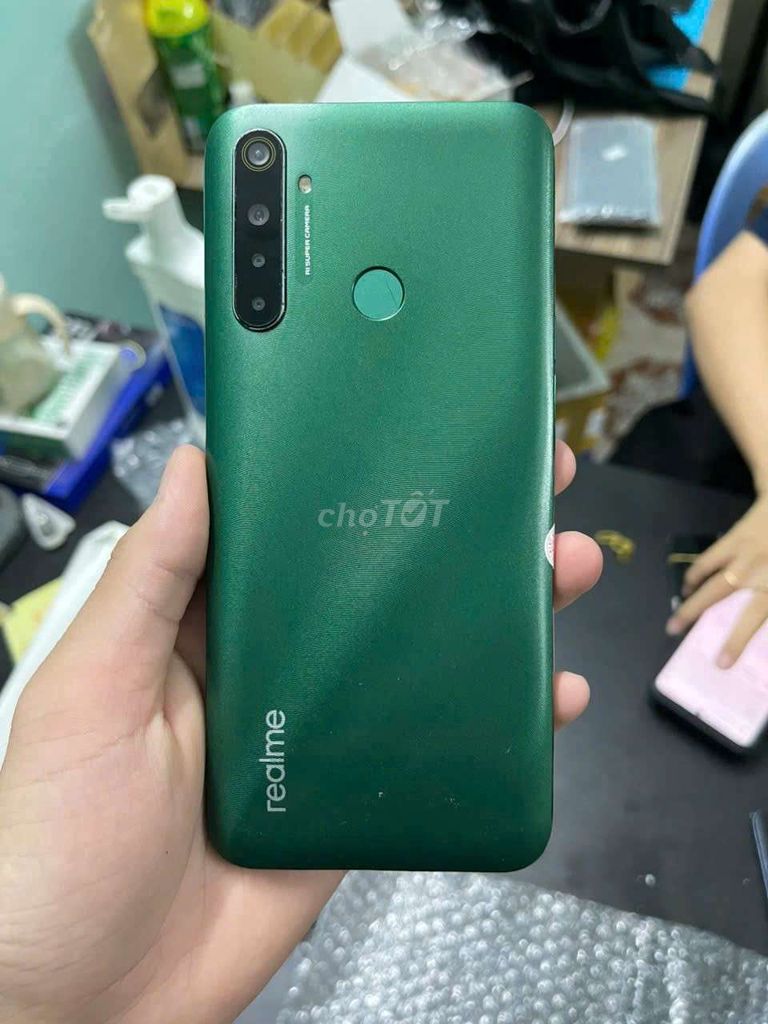 realme 5i, 64g, pin 5000, full vân. Mua bán Điện thoại tại Thành phố Thủ Dầu Một Bình Dương được đăng bởi Phước Mobile hình 1