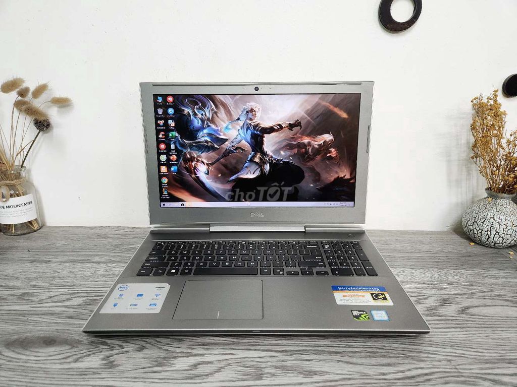 Dell Gaming 7570 vỏ bạc cực chất