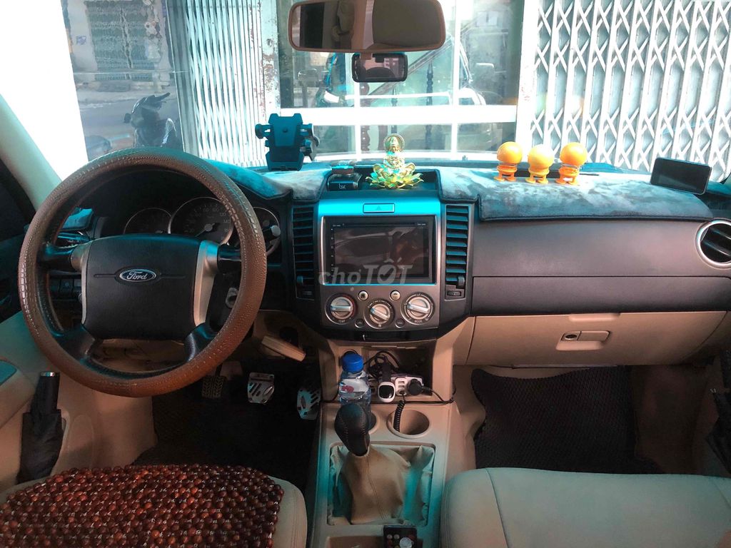 Ford Everest 2008 2.5L 4x2 MT - 195000 km. Mua bán Ô tô tại Thành phố Nha Trang Khánh Hòa được đăng bởi Trần Tuấn Huy hình 6