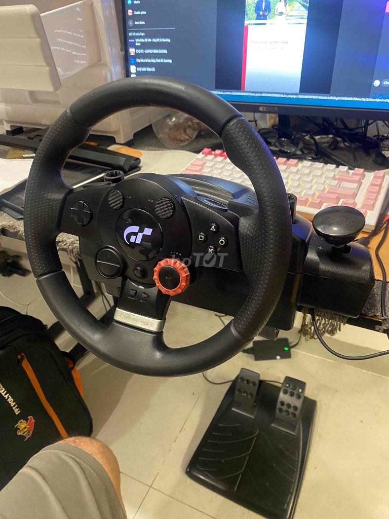 Vô lăng Logitech Driving GT Đen. Mua bán Thiết bị chơi game tại Quận Gò Vấp Tp Hồ Chí Minh được đăng bởi Khánh Trần hình 1