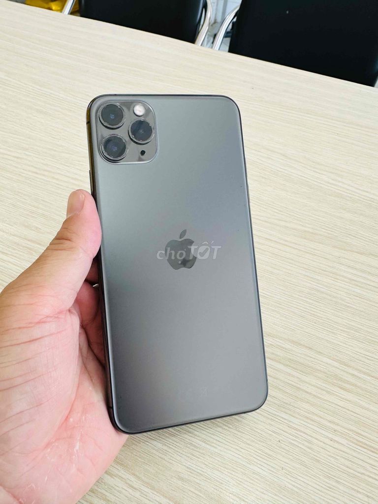 Apple iPhone 11 Pro Max 256GB Xám. Mua bán Điện thoại tại Thành phố Rạch Giá Kiên Giang được đăng bởi Mã phong  hình 1