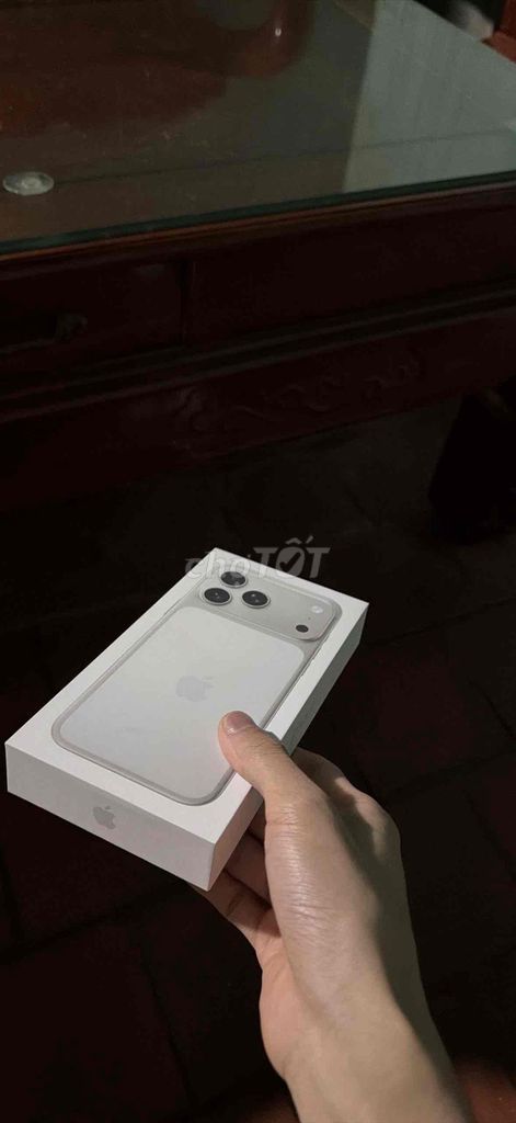 Apple iPhone 17 Pro Max 256GB Trắng. Mua bán Điện thoại tại Huyện Việt Yên Bắc Giang được đăng bởi SONW hình 1