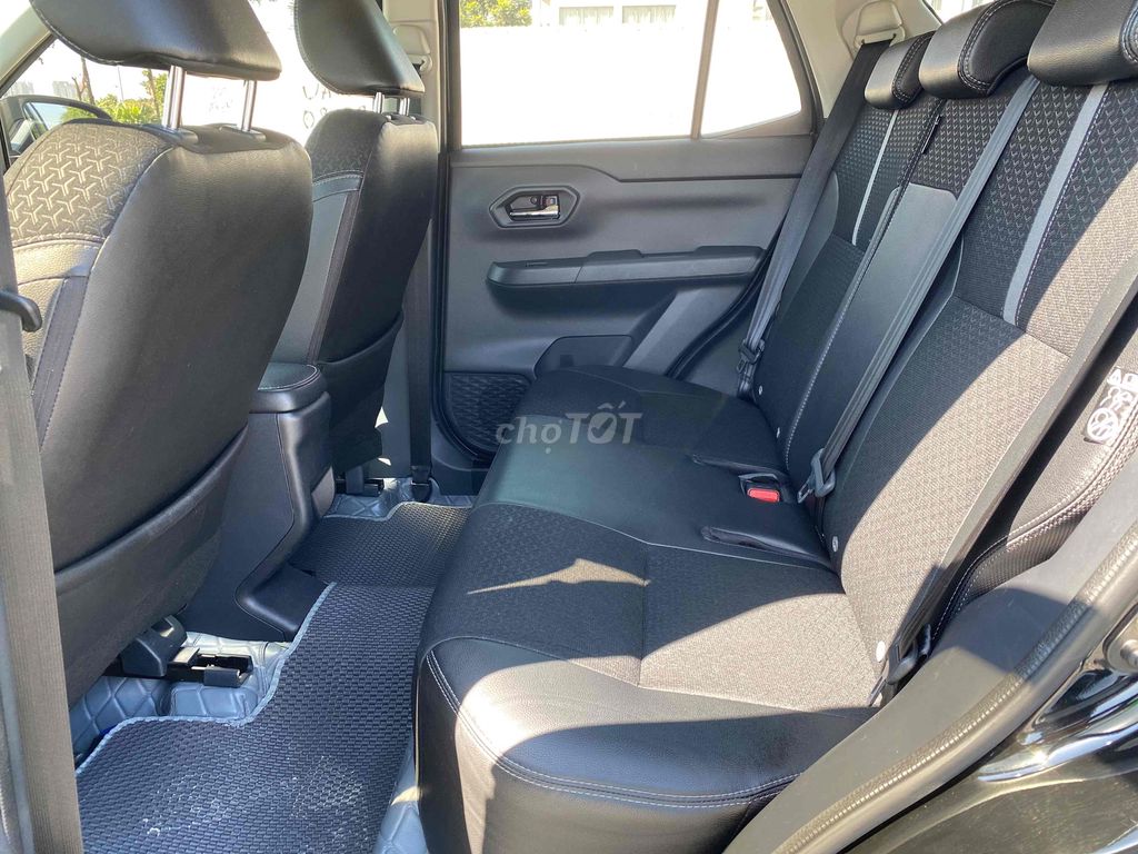 Toyota Raize 2022 - 57000 km. Mua bán Ô tô tại Quận Thanh Xuân Hà Nội được đăng bởi ĐÀM HÙNG CAR  hình 20