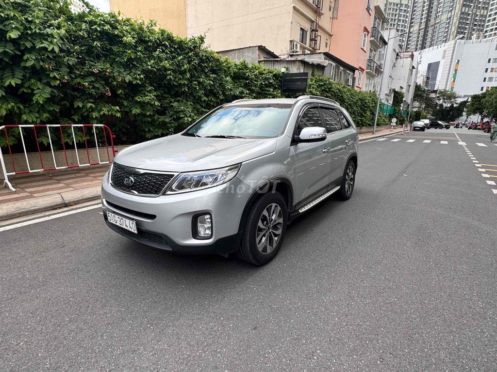 Kia Sorento 2017 2WD 2.4 GAT - 40000 km. Mua bán Ô tô tại Thành phố Thủ Đức Tp Hồ Chí Minh được đăng bởi Long hình 6