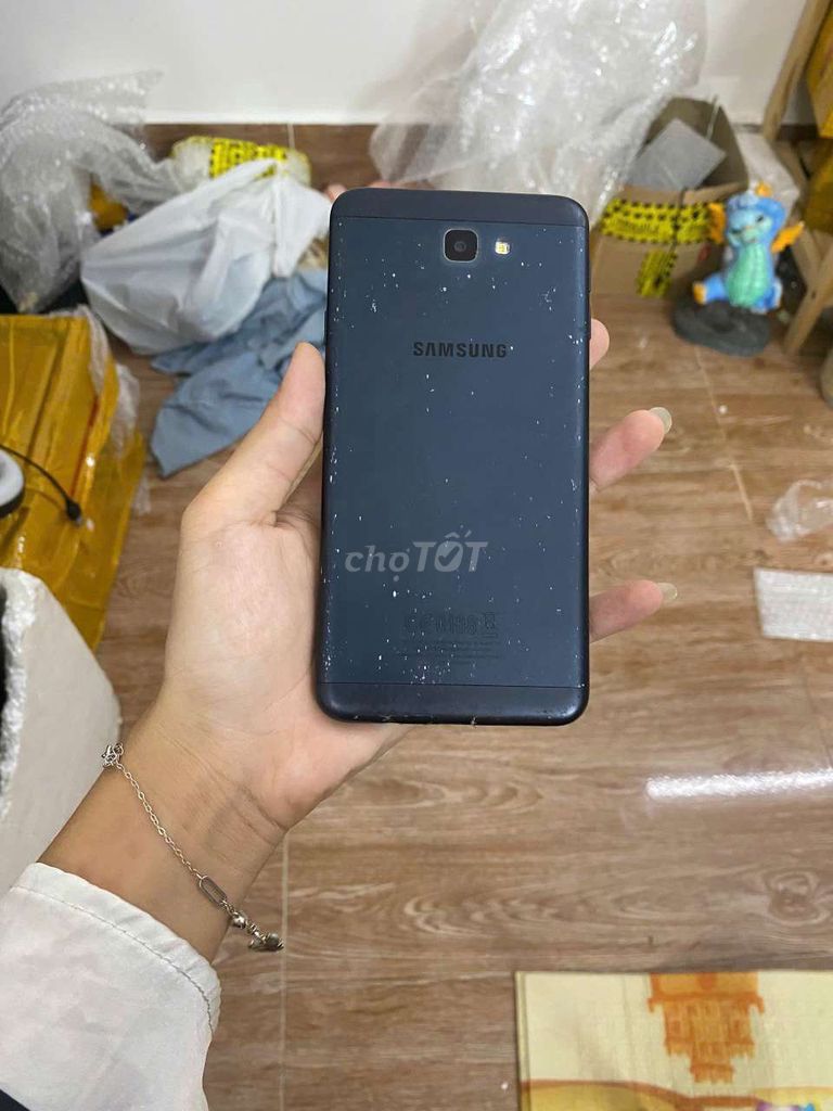 SS j7prime, 32g, zin full, màn ám. Mua bán Điện thoại tại Thành phố Thủ Dầu Một Bình Dương được đăng bởi Phước Mobile hình 1