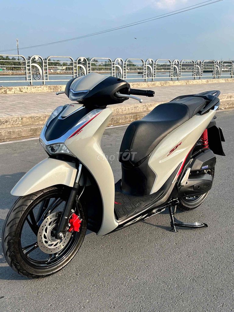 xe sh 150 abs 2020 cần thơ bao hs. Mua bán Xe máy tại Quận Cái Răng Cần Thơ được đăng bởi Tân Hưng Phát hình 3