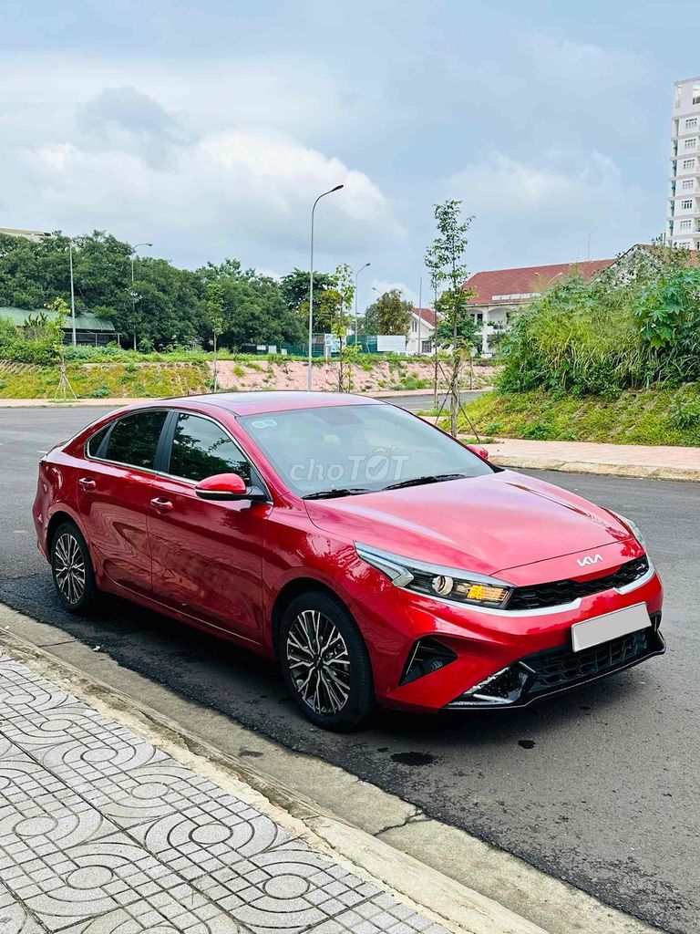Kia K3 2024 Luxury 1.6 AT - 9400 km. Mua bán Ô tô tại Thành phố Buôn Ma Thuột Đắk Lắk được đăng bởi Nguyễn duy dương hình 9