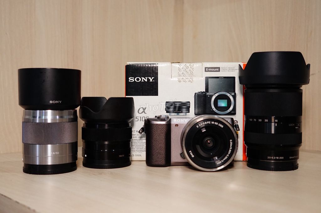 Conbo Sony A5100 kèm lens. Mua bán Máy ảnh, Máy quay tại Thành phố Nha Trang Khánh Hòa được đăng bởi Hoàng XT30 hình 1