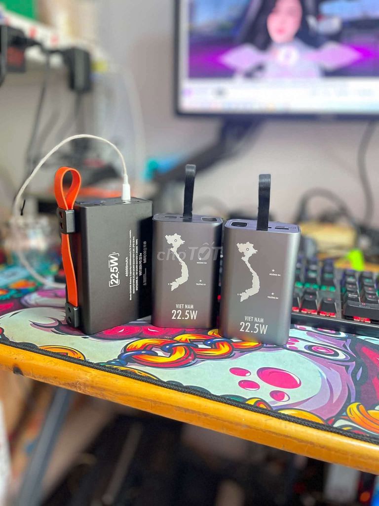 Sạc dự phòng 10000mAh 22.5W Xanh Đen. Mua bán Phụ kiện (Màn hình, Chuột...) tại Thành phố Buôn Ma Thuột Đắk Lắk được đăng bởi Nguyễn Châu hình 1