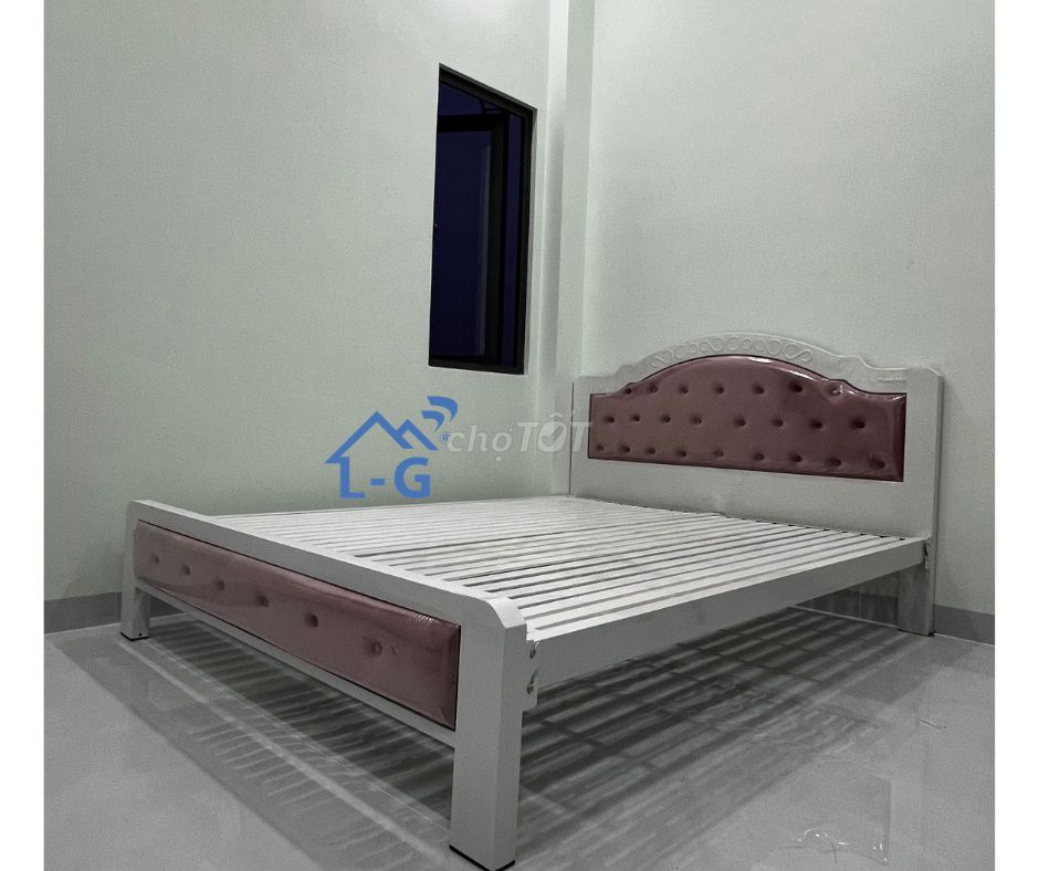 Giường sắt Giường sắt Giường sắt Giường sắt Giường. Mua bán Giường, chăn ga gối nệm tại Quận 3 Tp Hồ Chí Minh được đăng bởi Lâm Gia Home hình 1