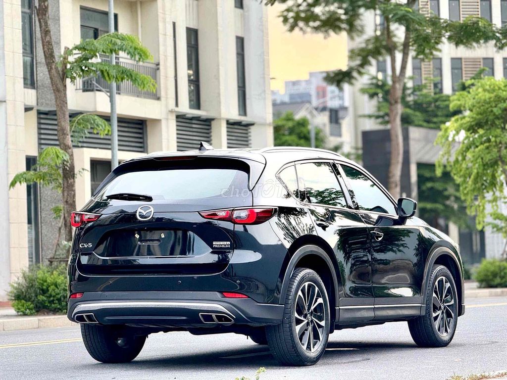 Mazda CX 5 2024 Premium 2.0 AT - 8000 km. Mua bán Ô tô tại Quận Cầu Giấy Hà Nội được đăng bởi Thái Hoàng Long Auto hình 2