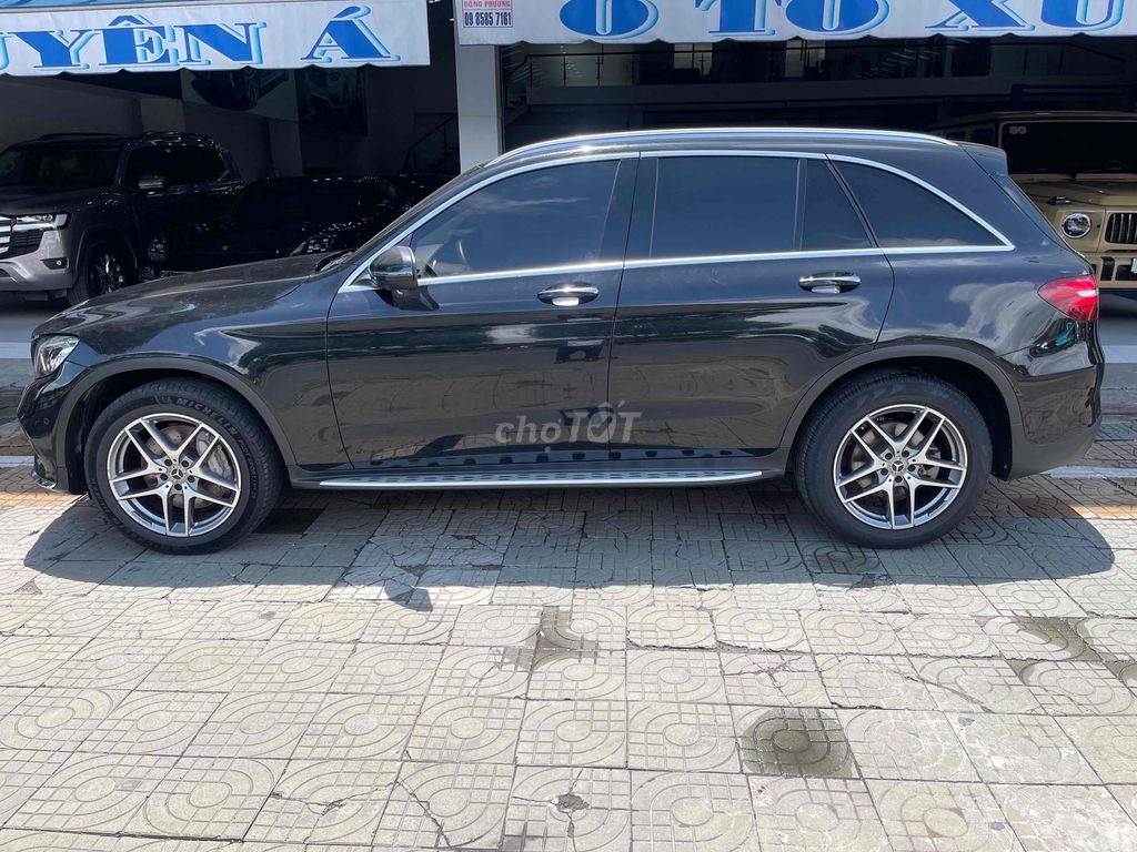 ✅GLC300 4MATIC sx 2018 - 105,000 km. Mua bán Ô tô tại Quận Tân Bình Tp Hồ Chí Minh được đăng bởi Nguyễn Văn Lâm hình 5