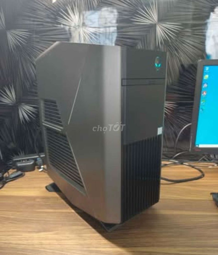 Dell Alienware Aurora R8 i7-8700 Ram 16gb. Mua bán Máy tính để bàn tại Quận 3 Tp Hồ Chí Minh được đăng bởi Tiến Nguyễn hình 1