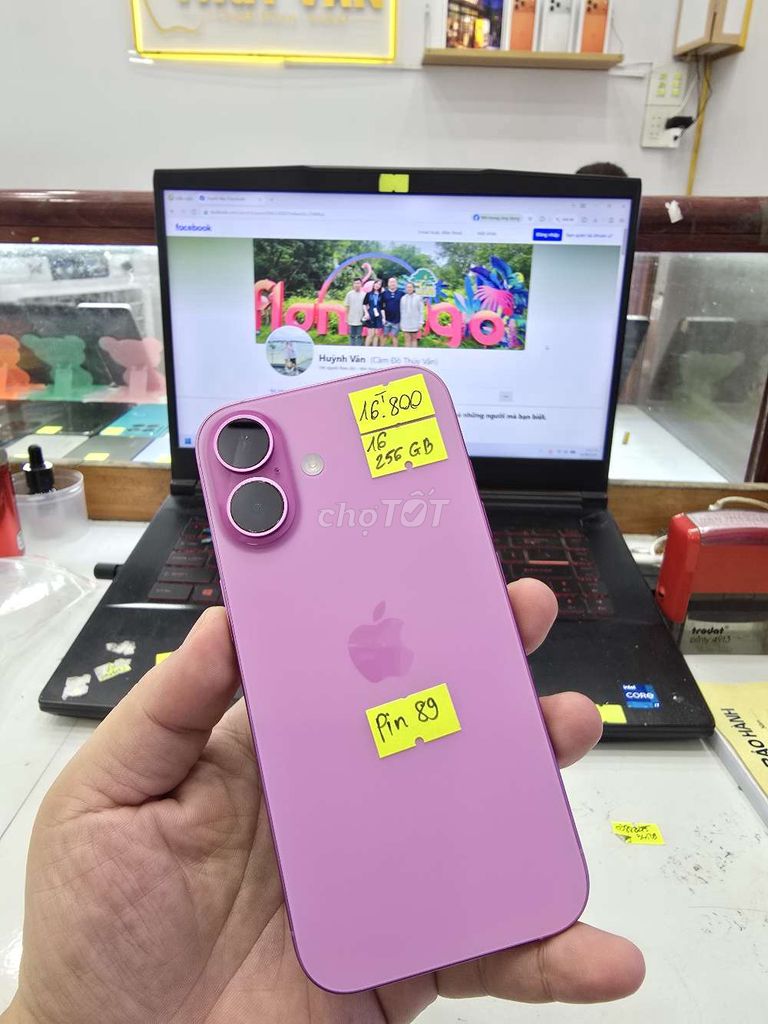Apple iPhone 16 Thường 256GB Tím 99%. Mua bán Điện thoại tại Thành phố Long Xuyên An Giang được đăng bởi Facebook Cầm Đồ Thúy Vân hình 1