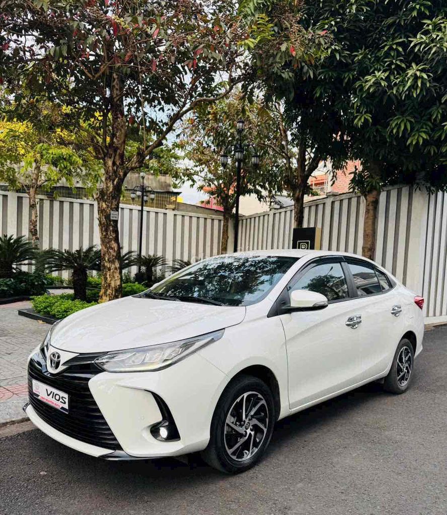 Toyota Vios 2023 G - 5500 km có đỗi xe trả góp