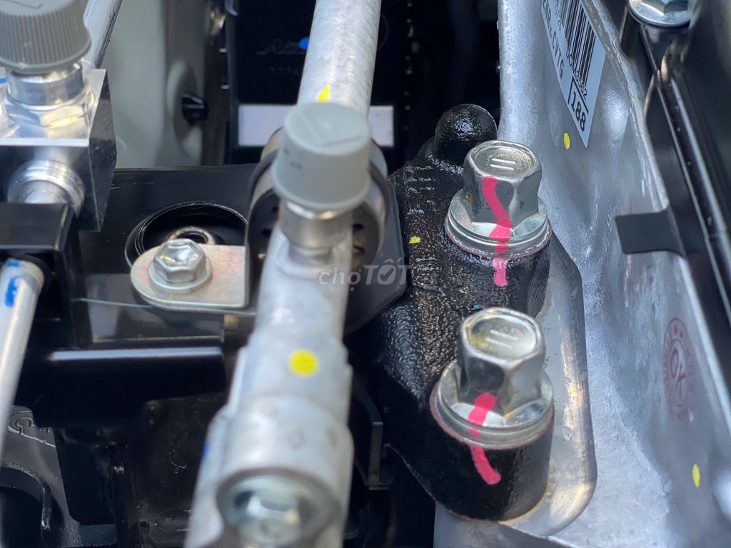 Toyota Yaris Cross 2025 - 9600 km. Mua bán Ô tô tại Huyện Hoài Đức Hà Nội được đăng bởi nguyen huy quyen hình 4