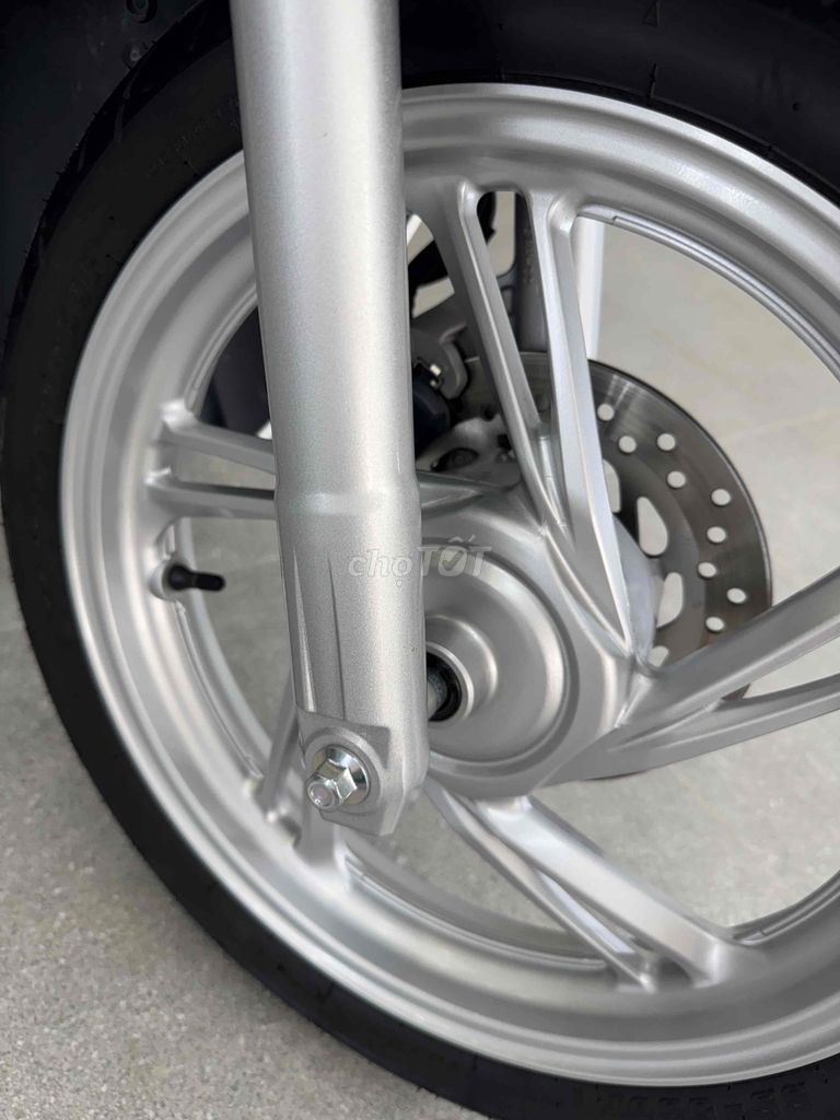 SH125 date 2025 mới lăn bánh 1200 km Hỗ trợ góp. Mua bán Xe máy tại Quận Cái Răng Cần Thơ được đăng bởi Cửa Hàng Xe Máy Quang Sang hình 5