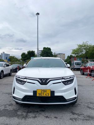 VinFast VF 8 Plus 2023 Trắng Nâu. Mua bán Ô tô tại Quận Nam Từ Liêm Hà Nội được đăng bởi Duy Quang GF