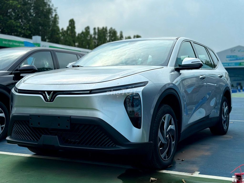 VINFAST LIMO GREEN ƯU ĐÃI LÊN ĐẾN 65 TRIỆU. Mua bán Ô tô tại Quận Tân Phú Tp Hồ Chí Minh được đăng bởi Chí Nhân VinFast hình 7