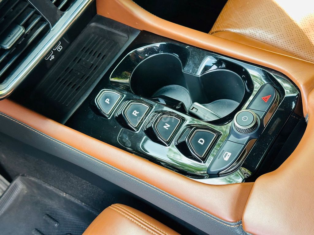 VinFast VF8 2022 Plus - 47000 km. Mua bán Ô tô tại Quận Bắc Từ Liêm Hà Nội được đăng bởi Nguyễn Văn Hoàng hình 16