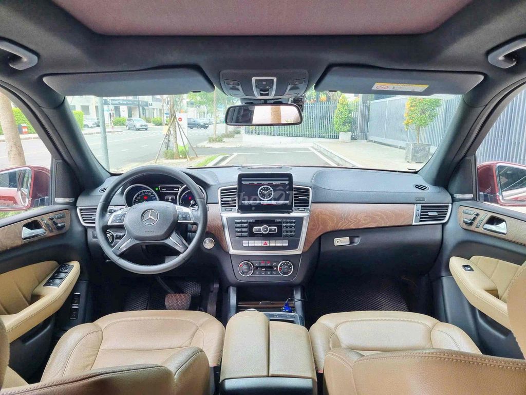 Mercedes-Benz GL350 CDI Đỏ Model 2016. Mua bán Ô tô tại Quận 8 Tp Hồ Chí Minh được đăng bởi Hồng Phúc hình 3