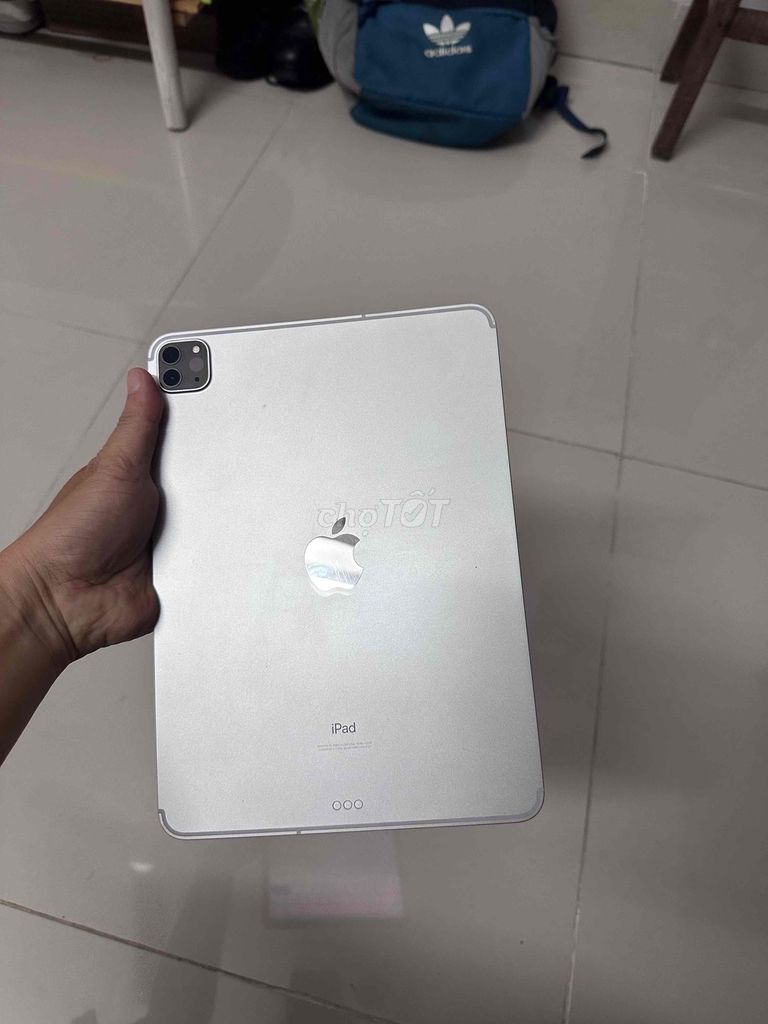 Apple iPad Pro 11 256GB 5G Silver. Mua bán Máy tính bảng tại Quận Phú Nhuận Tp Hồ Chí Minh được đăng bởi Bao  hình 1