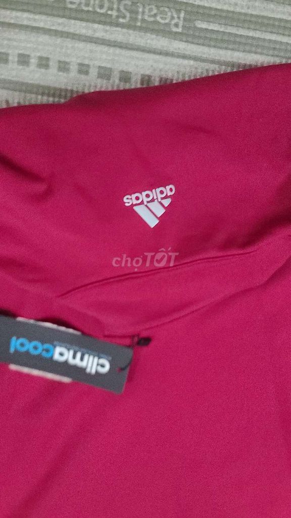 Áo khoác Adidas. Mua bán Quần áo tại Quận 3 Tp Hồ Chí Minh được đăng bởi Tú hình 4