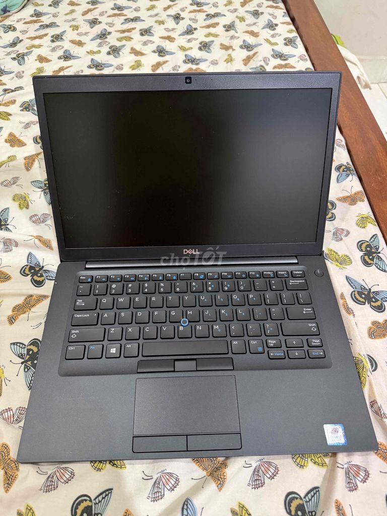 Dell Latitude 7490 i7 16GB/256GB xem phim vài lần. Mua bán Laptop tại Thành phố Thủ Đức Tp Hồ Chí Minh được đăng bởi Xe cũ bé Trâm hình 1