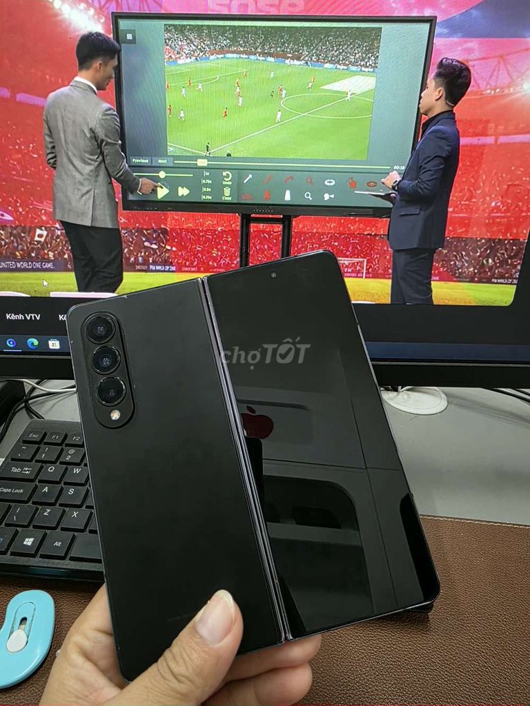 Samsung Z Fold4 5G 256GB Đen 2 sim đẹp 99%. Mua bán Điện thoại tại Quận Đống Đa Hà Nội được đăng bởi HƯNG PHÁT Mobile hình 1
