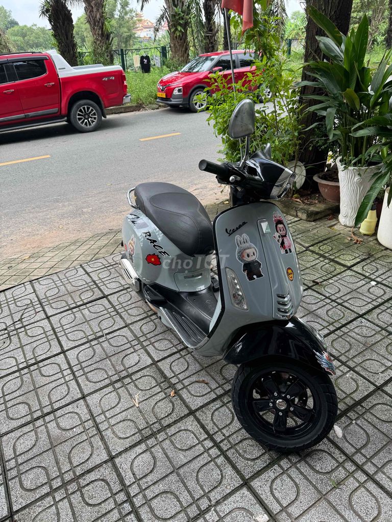 vespa 2015 giá 21tr. Mua bán Xe máy tại Thành phố Dĩ An Bình Dương được đăng bởi Hoang hai hình 2