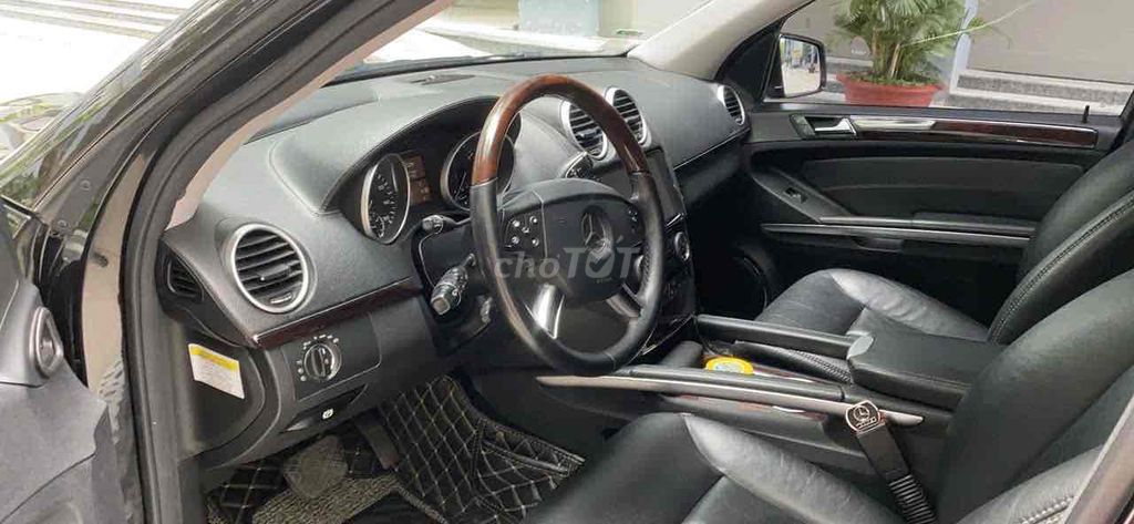 Mercedes Benz GL 550 - V8 -5.5L - 2008 Mỹ. Mua bán Ô tô tại Quận Long Biên Hà Nội được đăng bởi Long hình 11