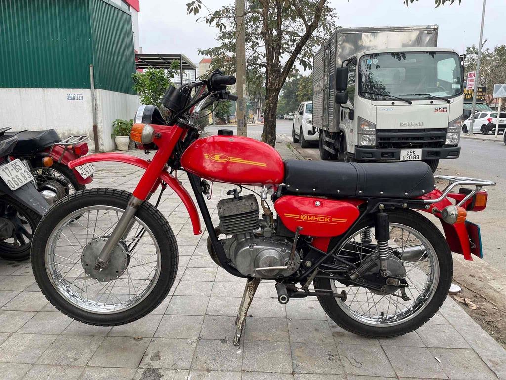 Minsk Cổ điển màu Đỏ Đã sử dụng. Mua bán Xe máy tại Thị xã Bến Cát Bình Dương được đăng bởi QUANG DAI TRAN hình 2