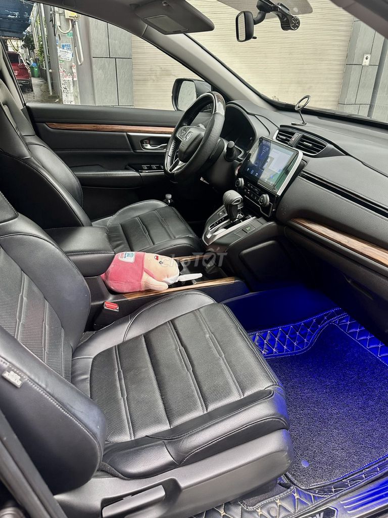 Honda CR V 2018 G - 49800 km. Mua bán Ô tô tại Thành phố Biên Hòa Đồng Nai được đăng bởi Tấn Thịnh hình 6