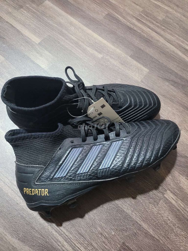 Giày đá bóng Adidas Predator 19.1 FG Size 42. Mua bán Đồ thể thao, Dã ngoại tại Quận Bình Thạnh Tp Hồ Chí Minh được đăng bởi PTT 2Hand hình 1
