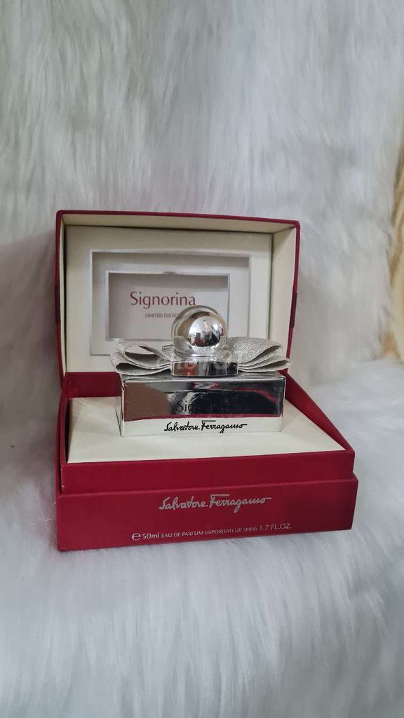 Nước hoa nữ Salvatore Ferragamo Signorina