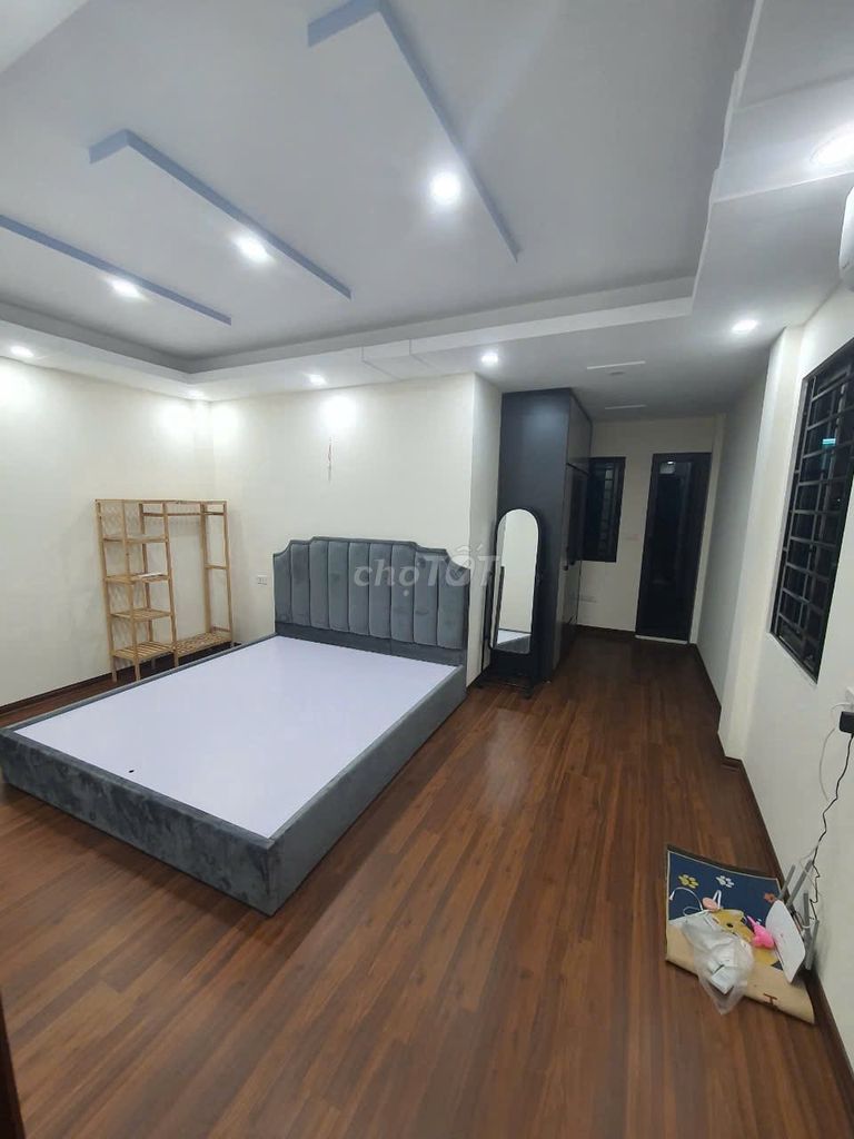 BÁN NHÀ ĐẸP, THOÁNG TRƯỚC SAU, CÁCH PHỐ 30M,