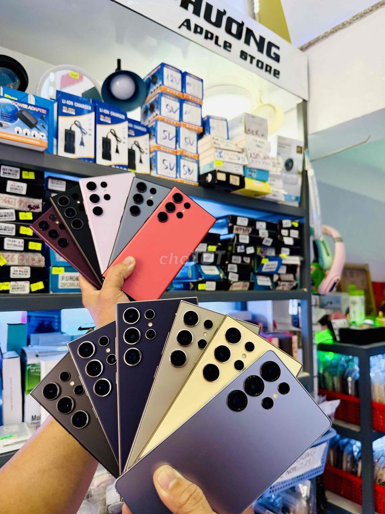 Samsung Galaxy S24 Ultra 5G 256GB. Mua bán Điện thoại tại Huyện Tuy Phước Bình Định được đăng bởi Nguyễn Văn Nghĩa hình 1