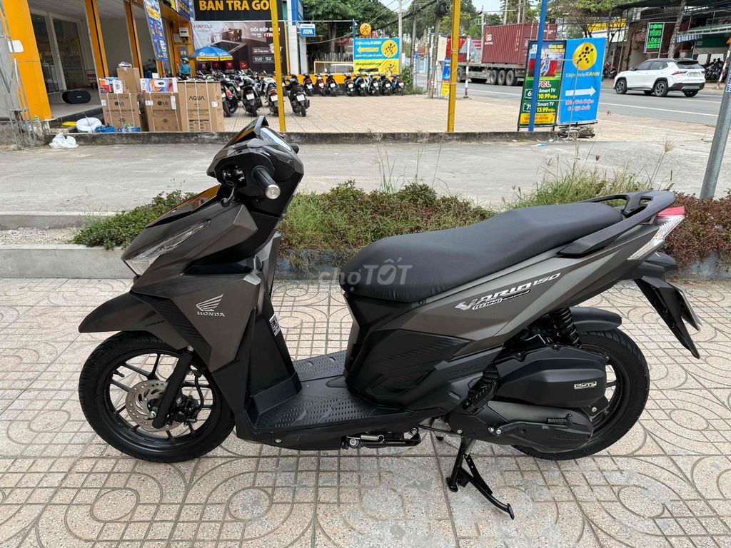 Honda Vario 150 2016 Vàng cát 16384 km. Mua bán Xe máy tại Quận Ô Môn Cần Thơ được đăng bởi Trần Tùng hình 16