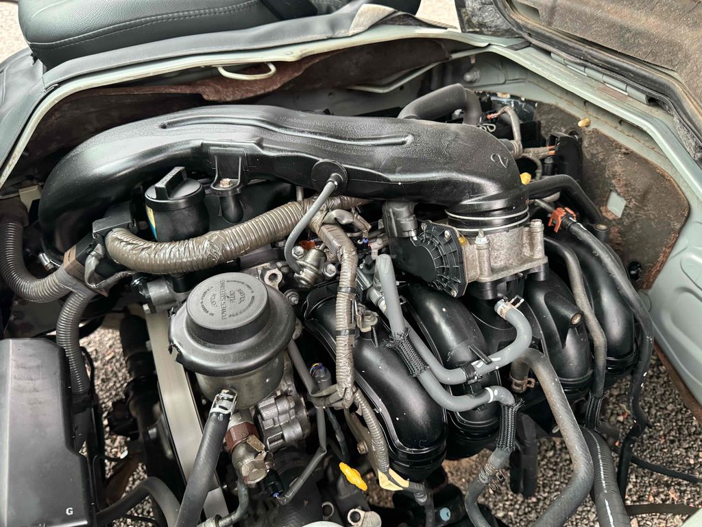 Toyota Hiace 2011 máy xăng 16 chỗ xe cơ quan !. Mua bán Ô tô tại Quận Bình Tân Tp Hồ Chí Minh được đăng bởi Xe Cũ Giá Tốt Bình Tân hình 8