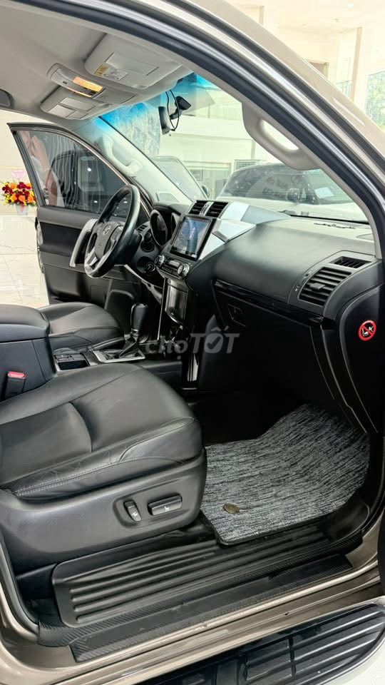 Bán Toyota Prado TXL 2.7, sản xuất 2016, xe đi ít.. Mua bán Ô tô tại Quận Bắc Từ Liêm Hà Nội được đăng bởi Mr Hợi  hình 11
