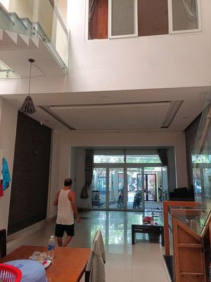 Rent · 3 bd · 100 м² · Quận Cẩm Lệ, ул. Đường Trần Ngọc Sương