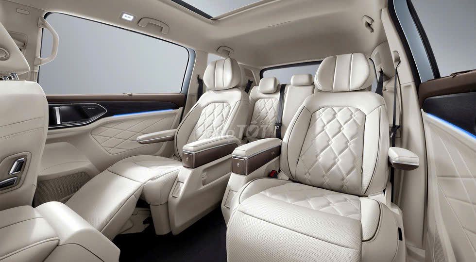 Volkswagen Viloran Luxury 7 chỗ. Mua bán Ô tô tại Thành phố Biên Hòa Đồng Nai được đăng bởi Thắng Volkswagen hình 2