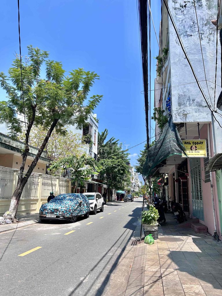 Чистый трёхэтажный дом на Thanh Long для жизни или офиса — фото 6