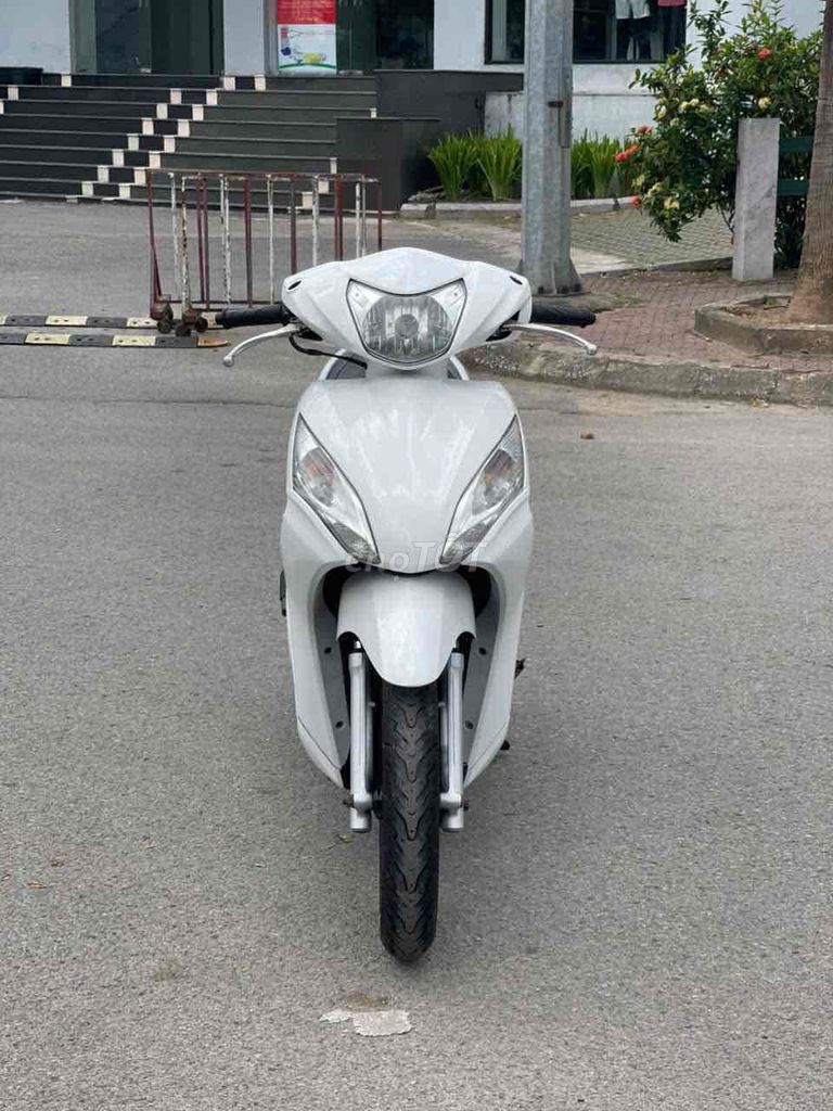 HONDA VISON 110 càan bán. Mua bán Xe máy tại Quận Nam Từ Liêm Hà Nội được đăng bởi Quỳnh chi hình 1