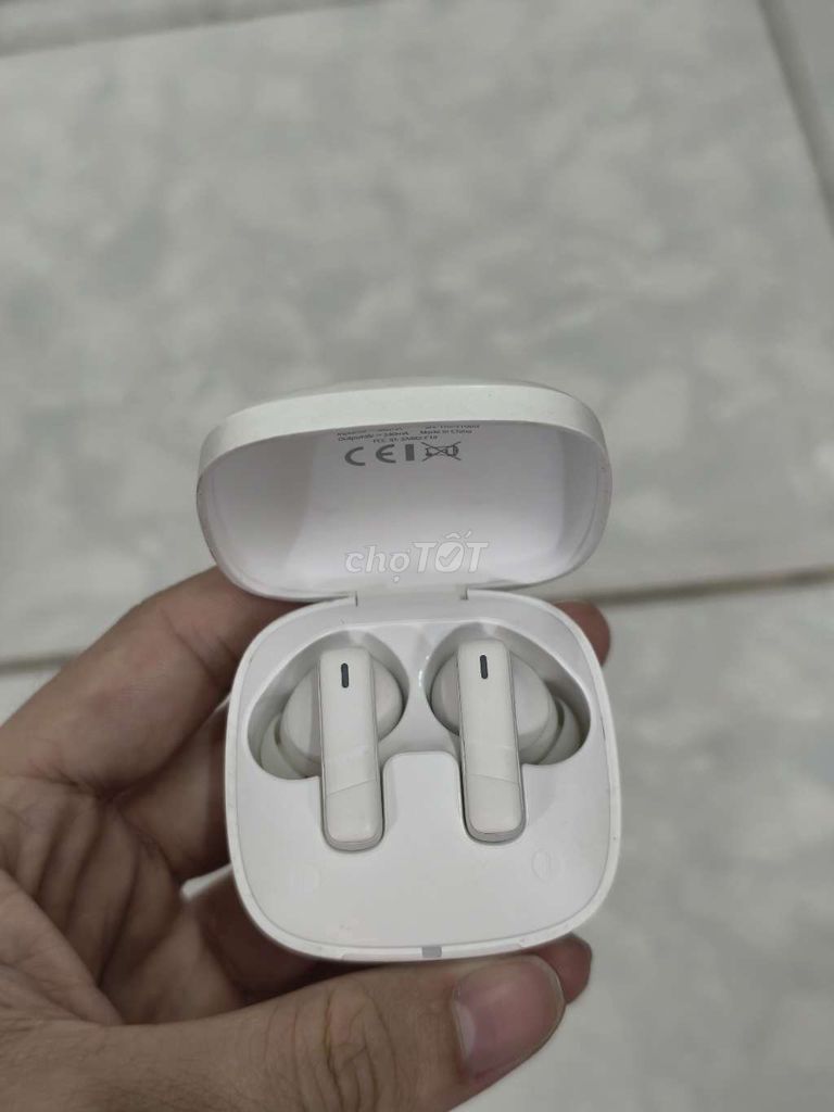 Tai nghe Bluetooth Baseus BOWEI E20 99%. Mua bán Tivi, Âm thanh tại Thành phố Thủ Đức Tp Hồ Chí Minh được đăng bởi Thanh Nguyễn hình 1